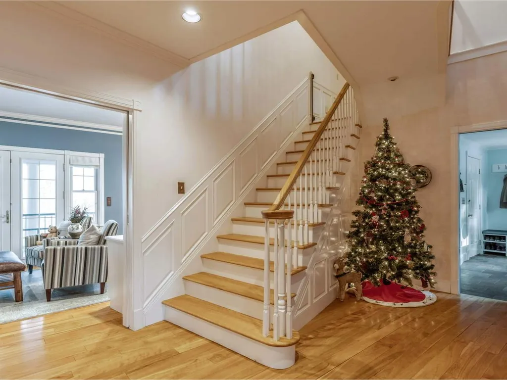 16 Bayberry Lane Williston VT 05495