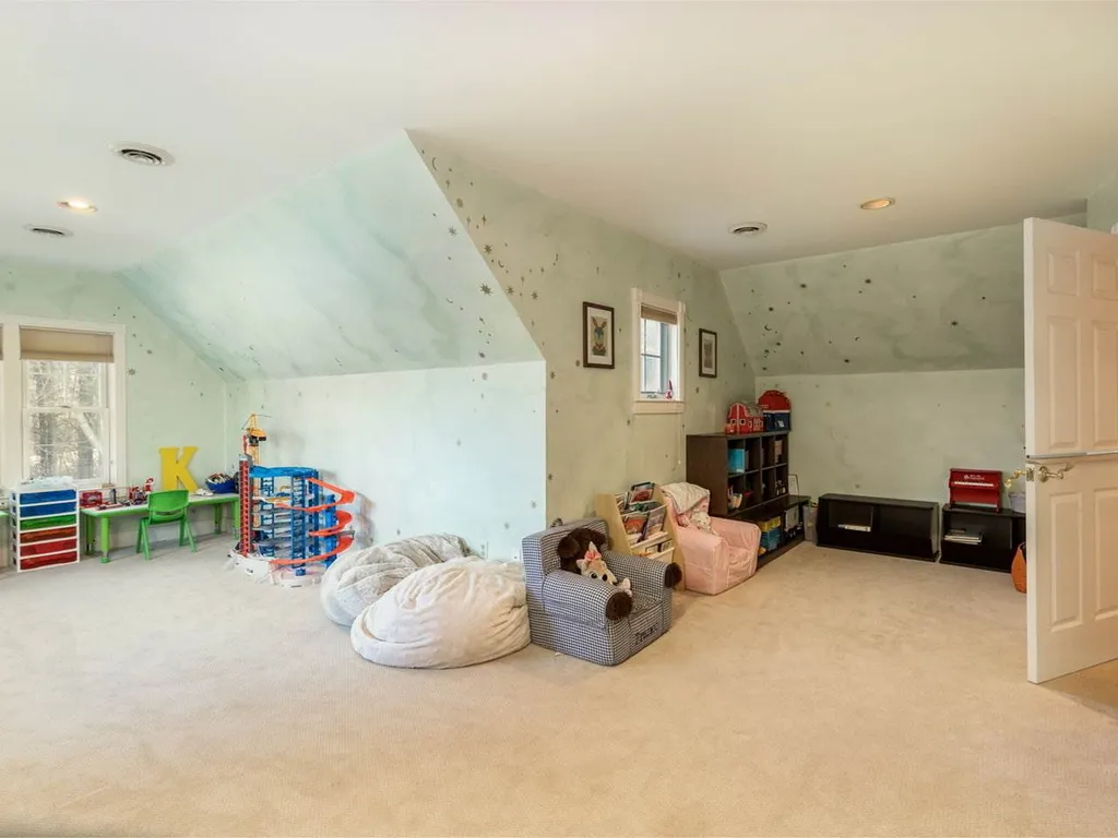 16 Bayberry Lane Williston VT 05495