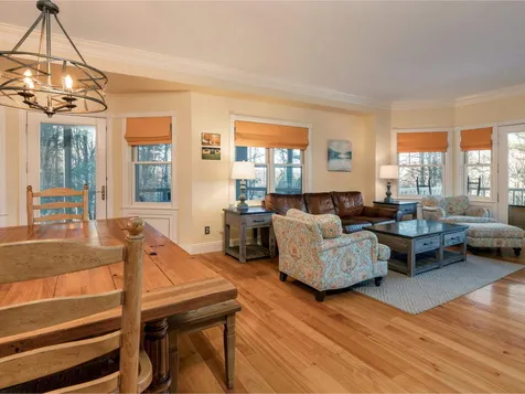 16 Bayberry Lane Williston VT 05495