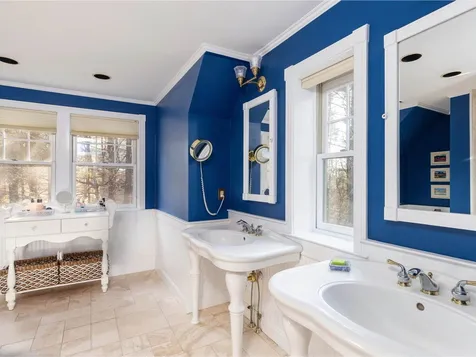 16 Bayberry Lane Williston VT 05495