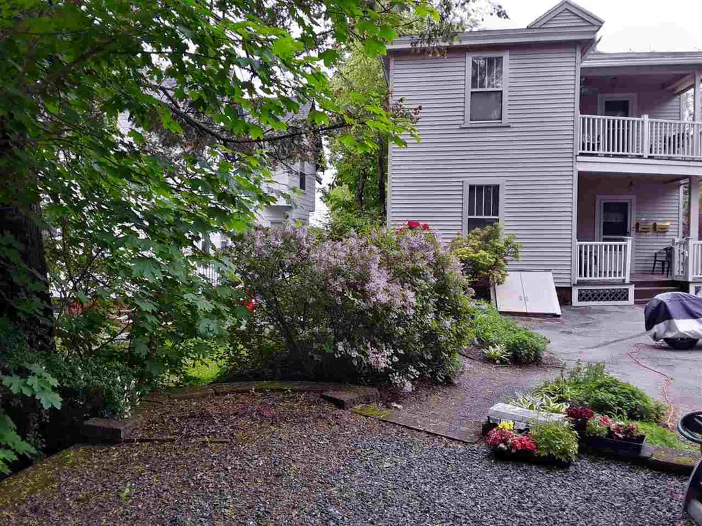 528 - 530 Merrimack Street Manchester NH 03103