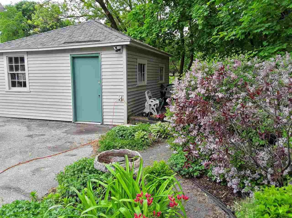 528 - 530 Merrimack Street Manchester NH 03103