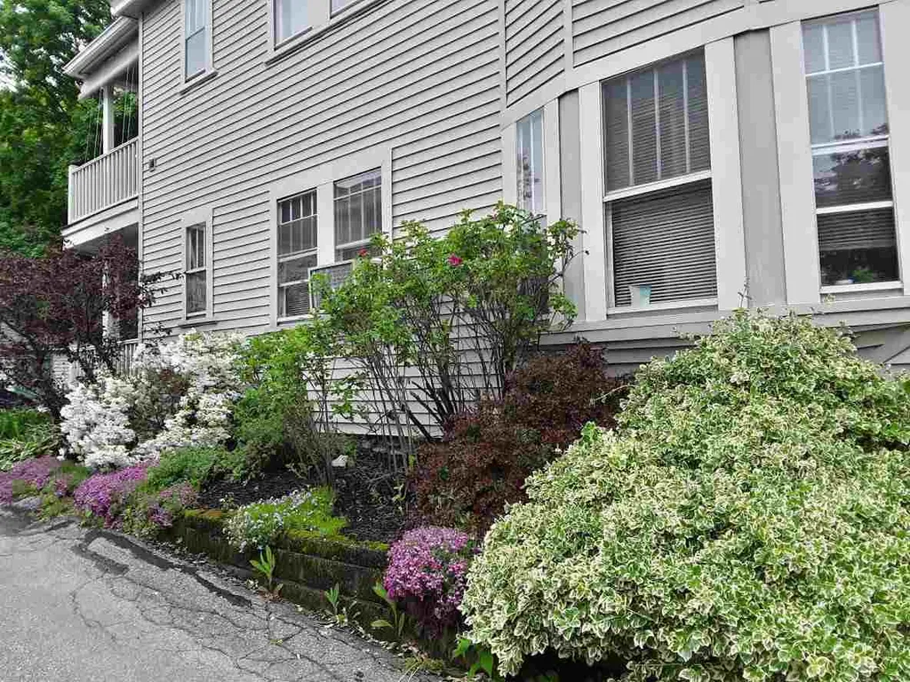 528 - 530 Merrimack Street Manchester NH 03103