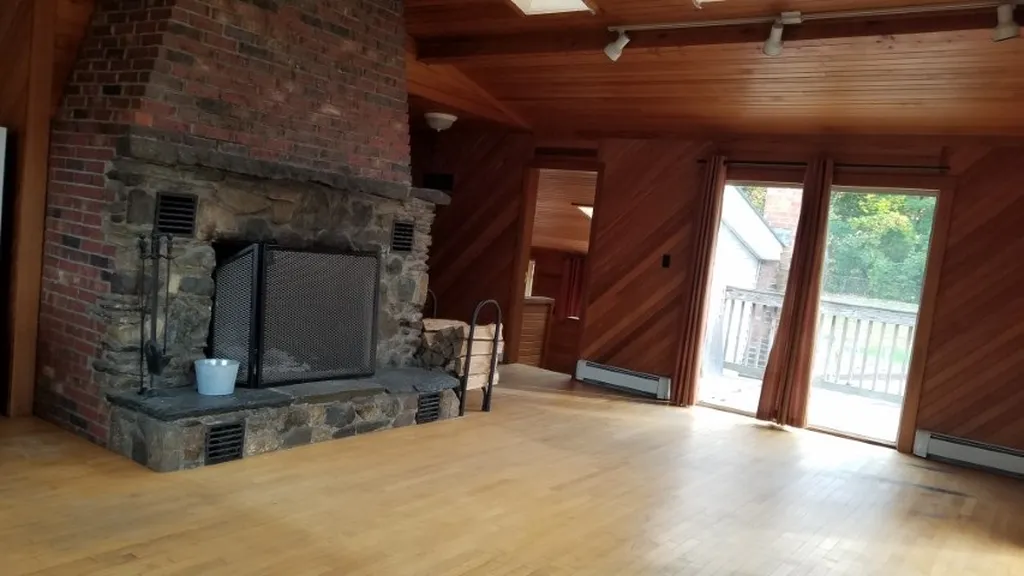 97 Chestnut Street Claremont NH 03743
