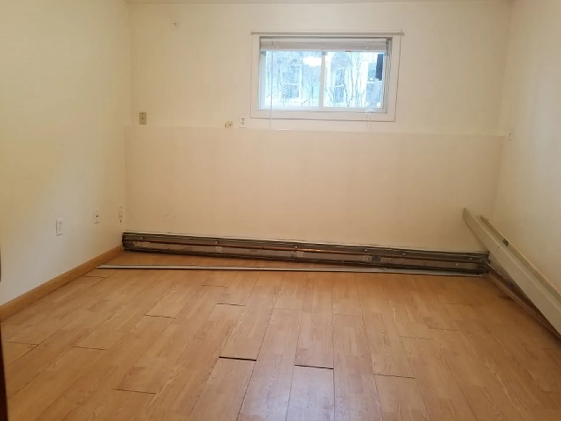 97 Chestnut Street Claremont NH 03743
