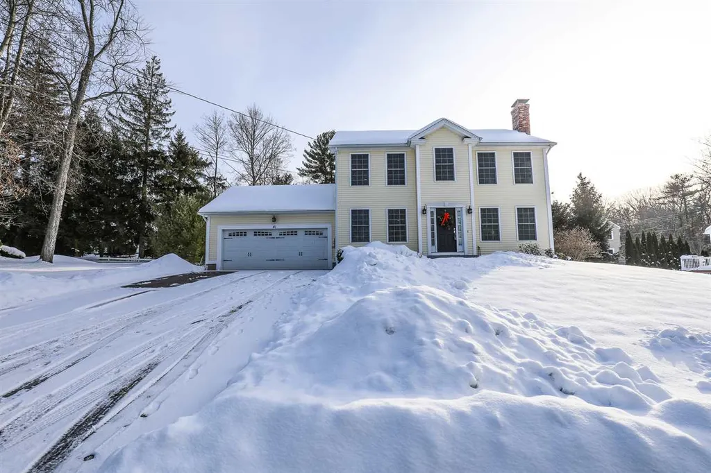 41 Kearney Street Manchester NH 03104