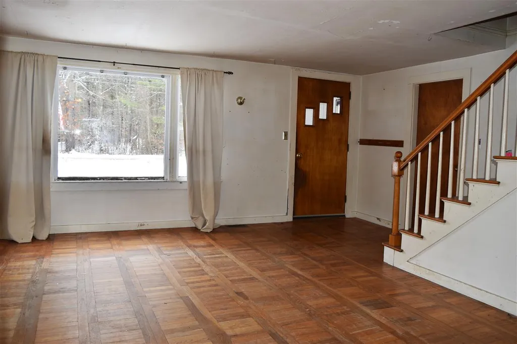 512 Salisbury Road Franklin NH 03235