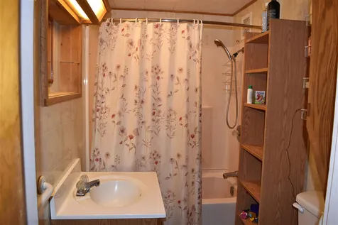 512 Salisbury Road Franklin NH 03235