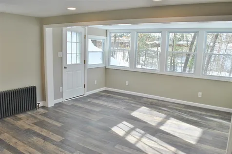 21 1/2 Fairmount Street Nashua NH 03064