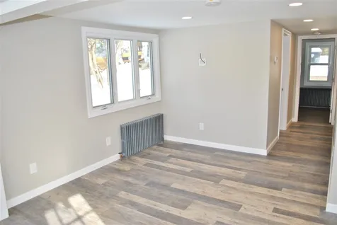 21 1/2 Fairmount Street Nashua NH 03064