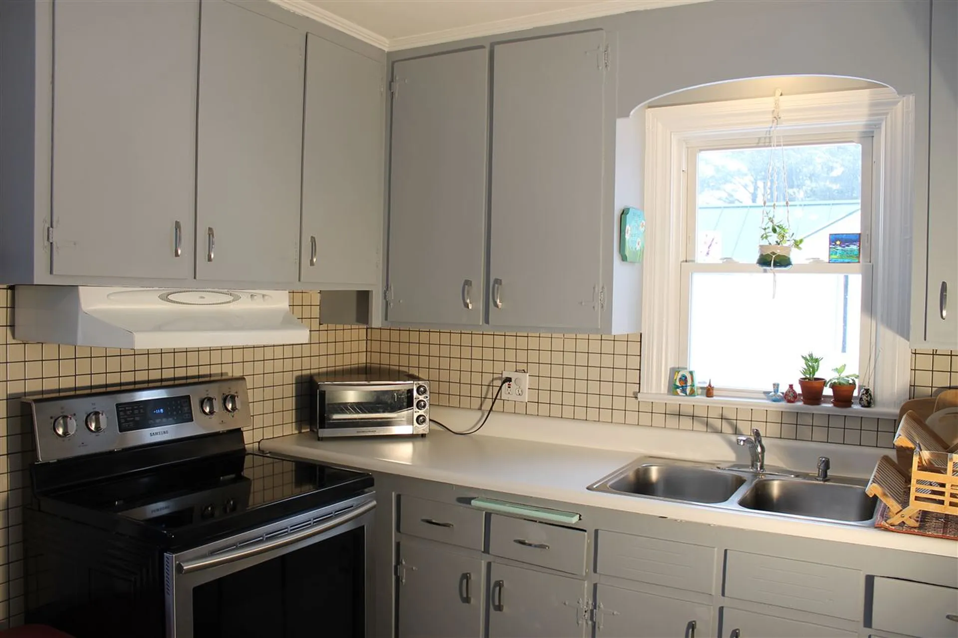 43 South Summit Street Essex VT 05452