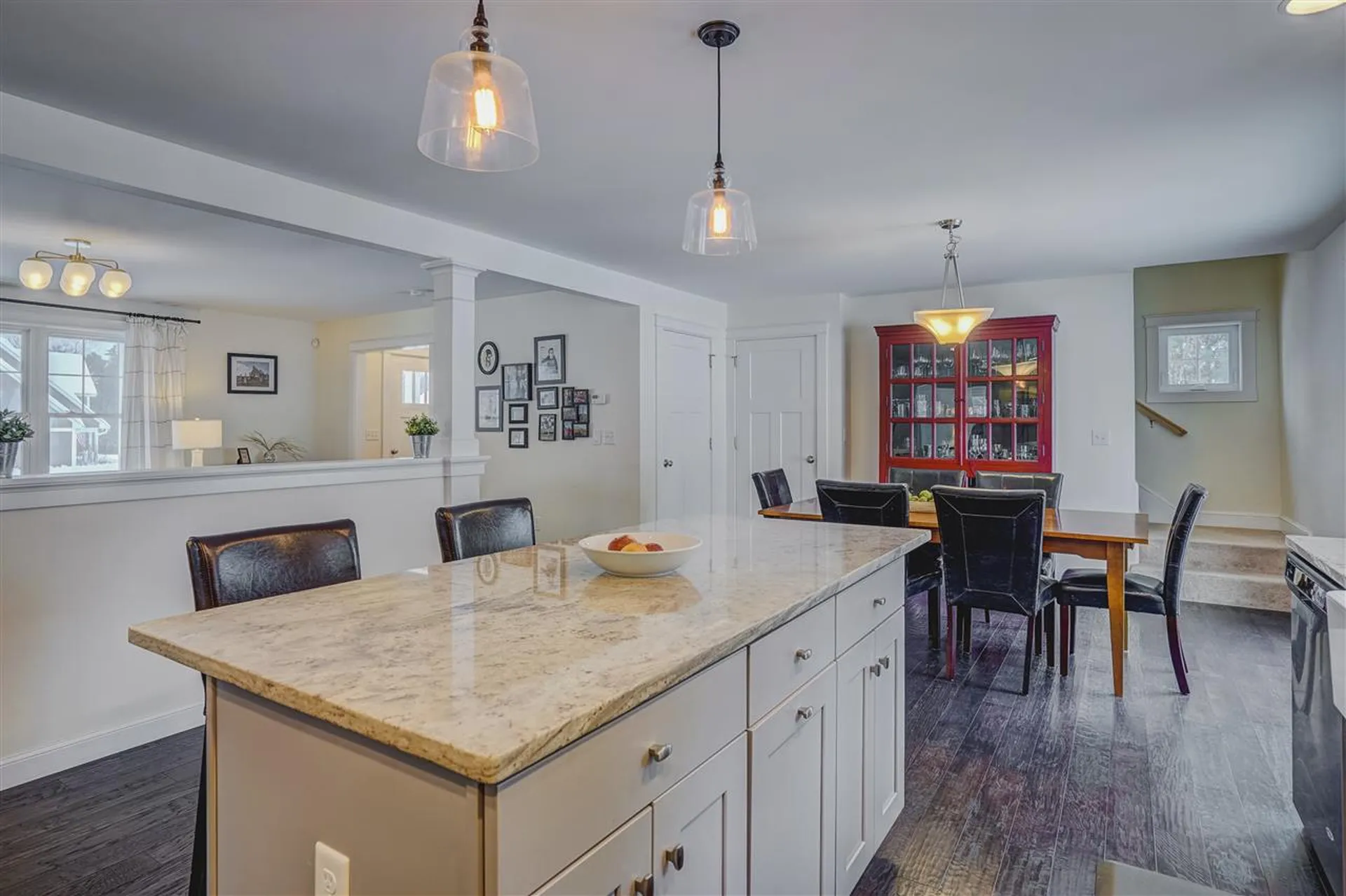 1 Iris Lane Londonderry NH 03053