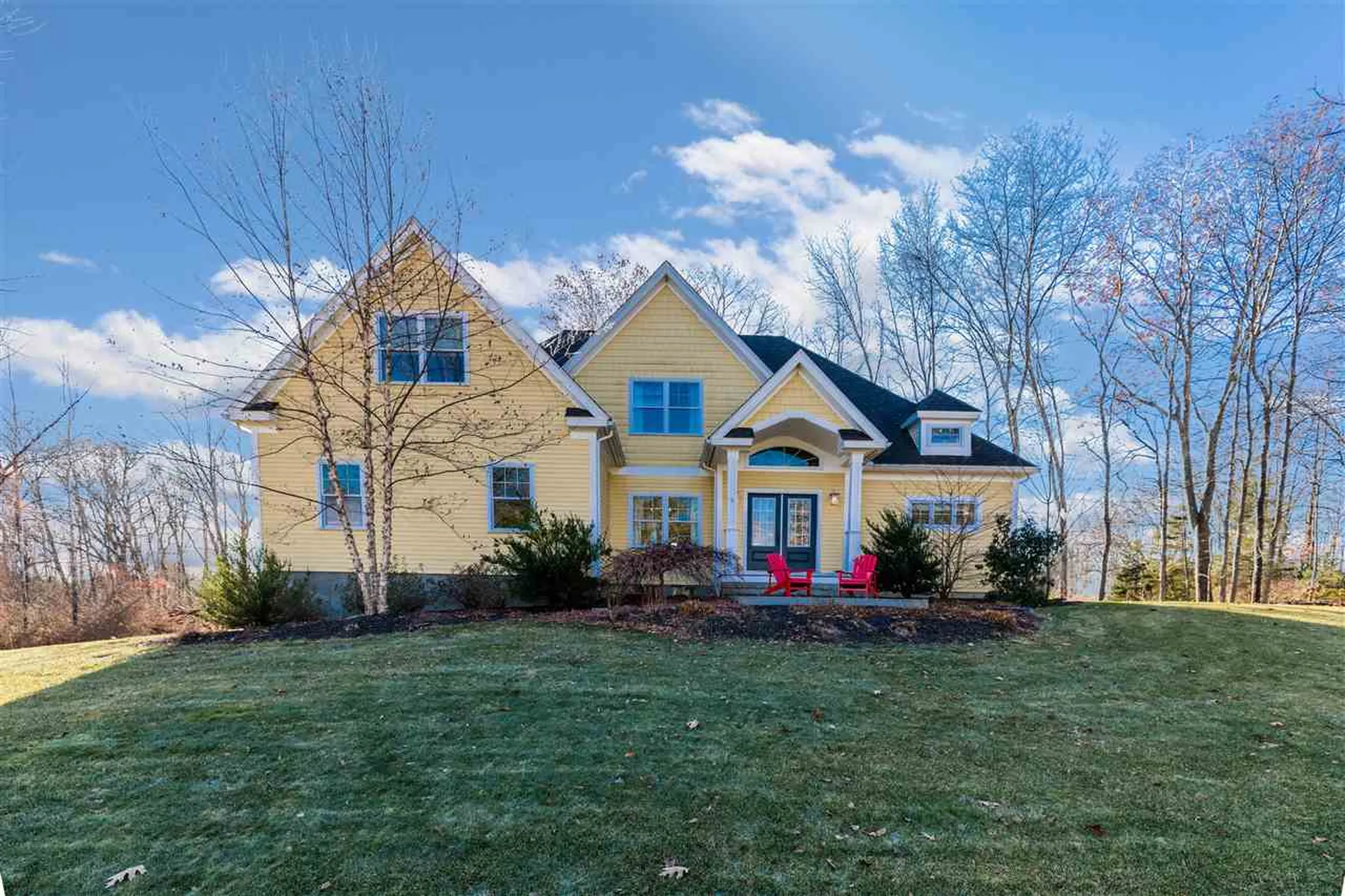 9 Heron Way Stratham NH 03885