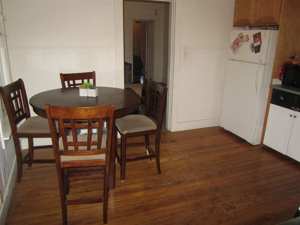 14-16 Hobbs Avenue Nashua NH 03060