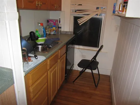 14-16 Hobbs Avenue Nashua NH 03060