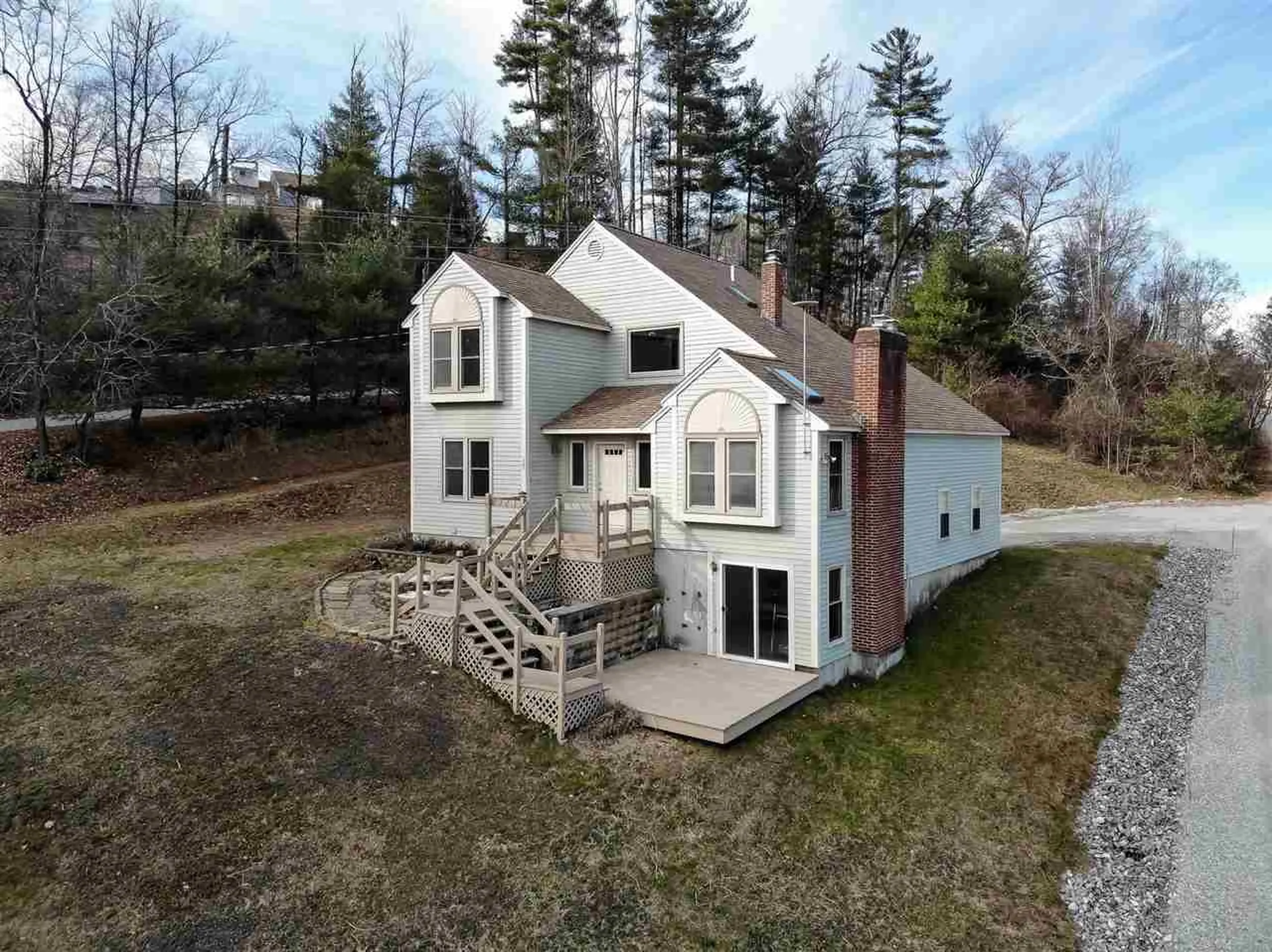 27 Apple Blossom Drive Lyndeborough NH 03082