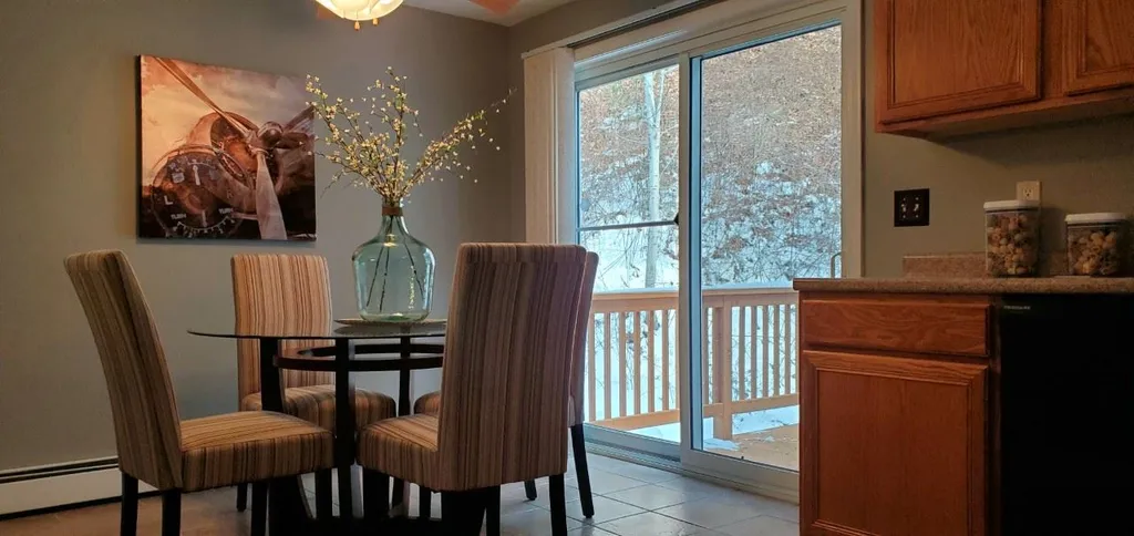 33b Dale Road Hooksett NH 03106