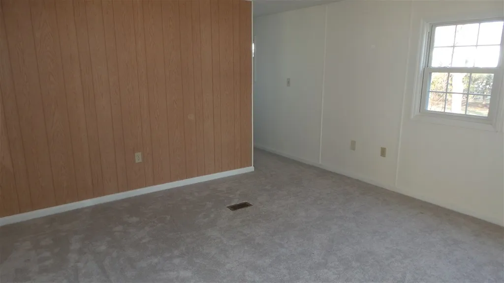 6 Juniper Lane Concord NH 03301
