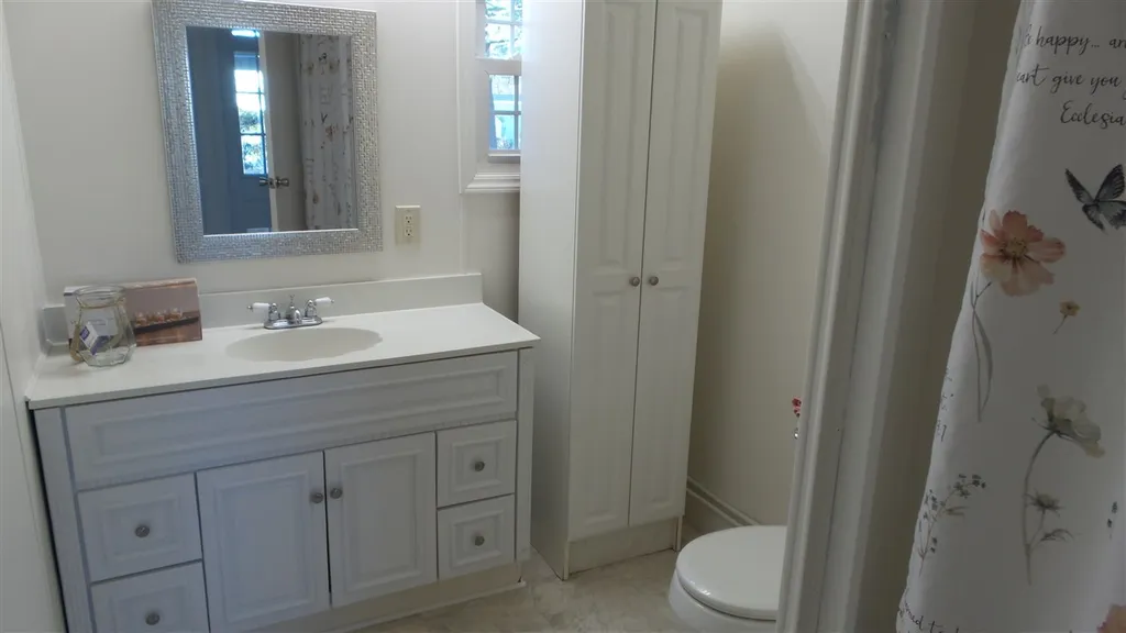 6 Juniper Lane Concord NH 03301