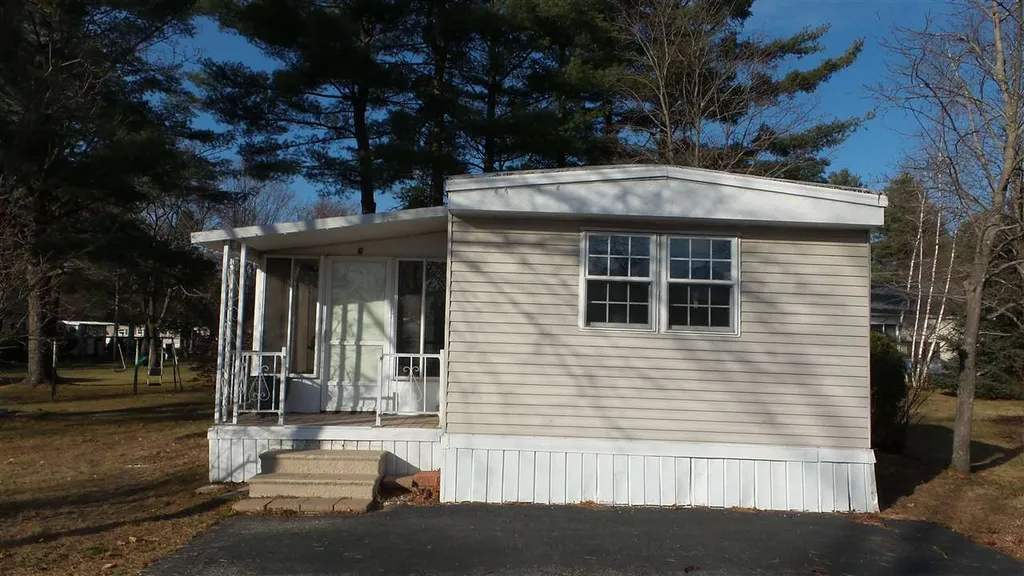 6 Juniper Lane Concord NH 03301