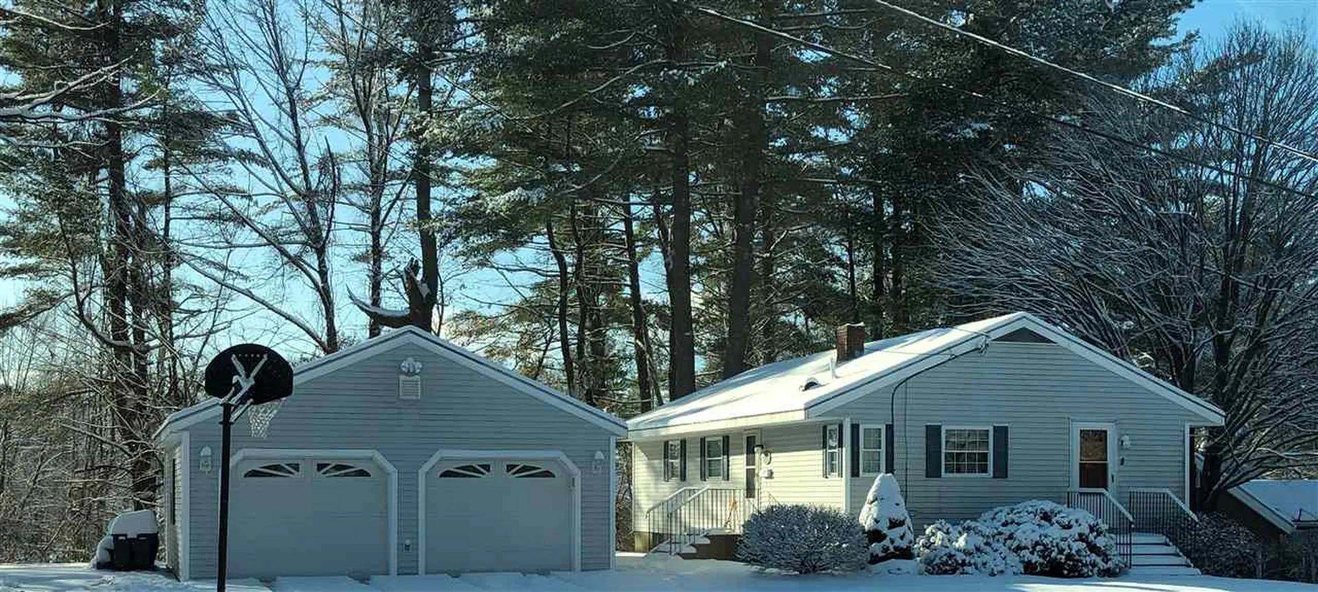 8 Fairview Avenue Pembroke NH 03275