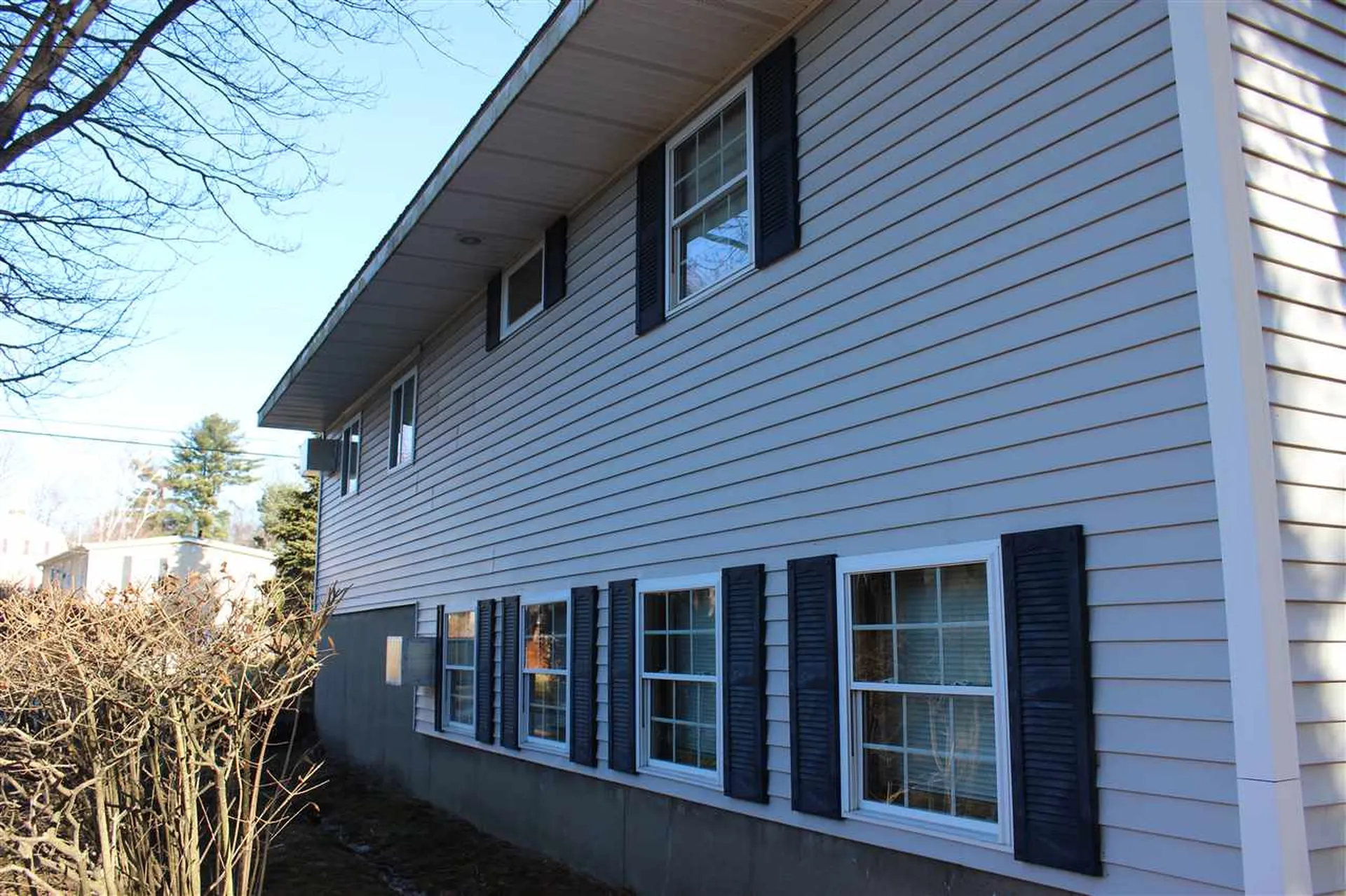8 Fairview Avenue Pembroke NH 03275