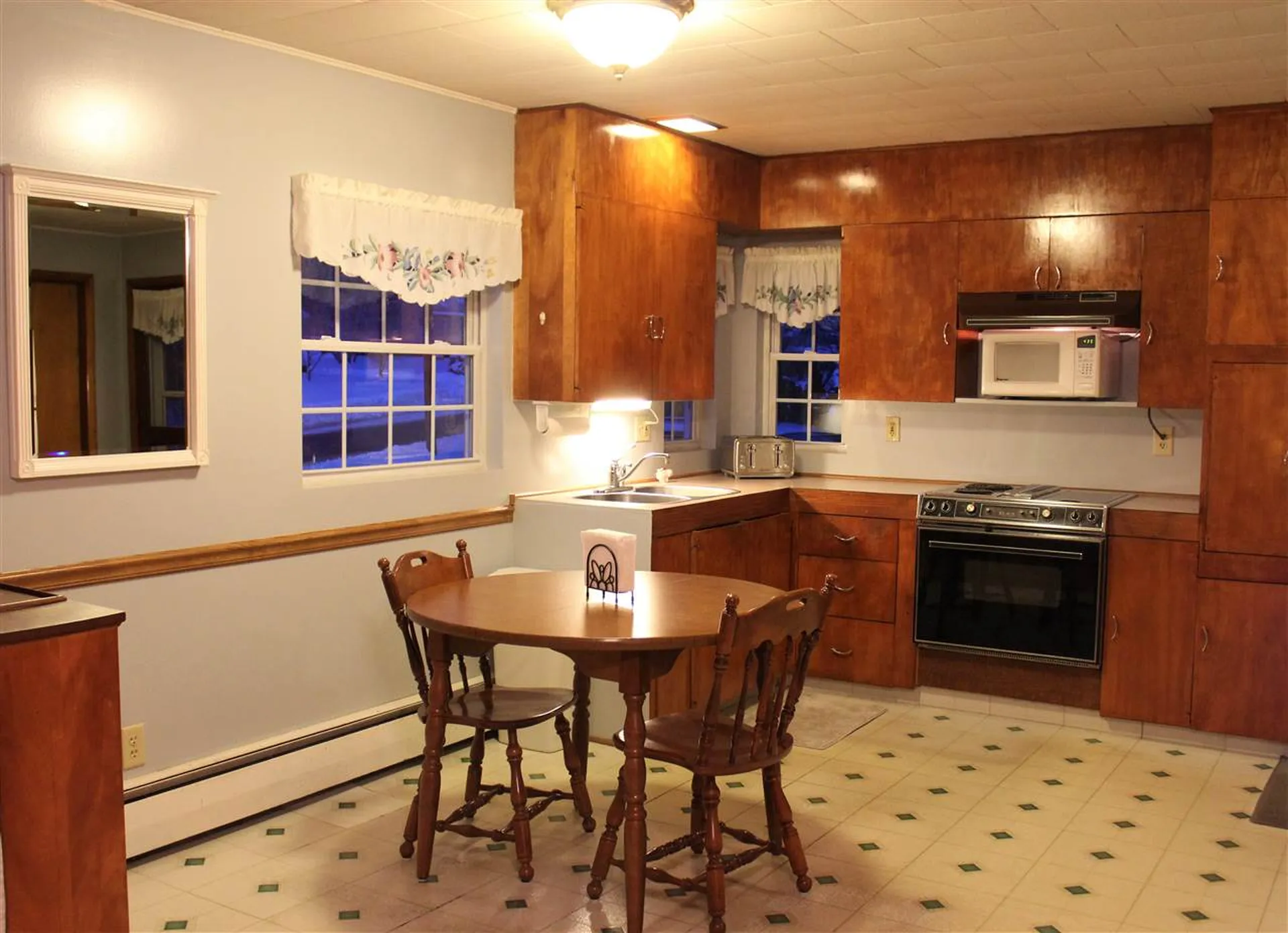 8 Fairview Avenue Pembroke NH 03275
