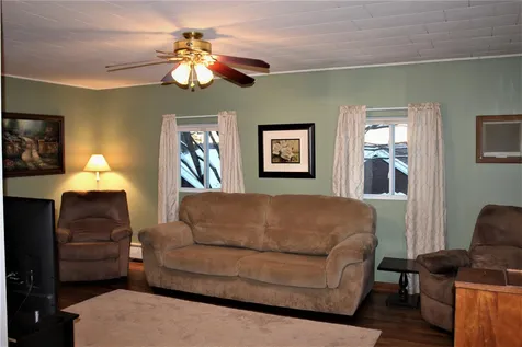 8 Fairview Avenue Pembroke NH 03275