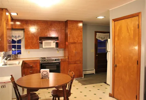 8 Fairview Avenue Pembroke NH 03275