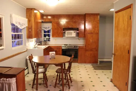 8 Fairview Avenue Pembroke NH 03275
