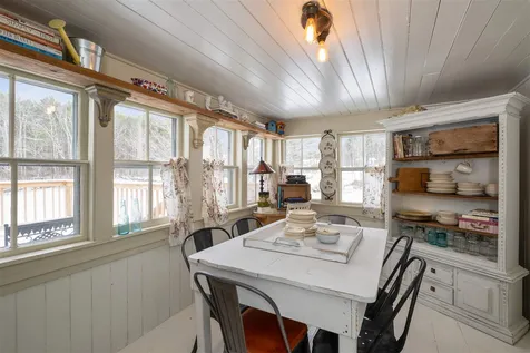 155 Middle Road Tuftonboro NH 03816