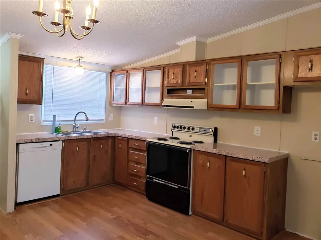 3 Chestnut Circle Loudon NH 03307
