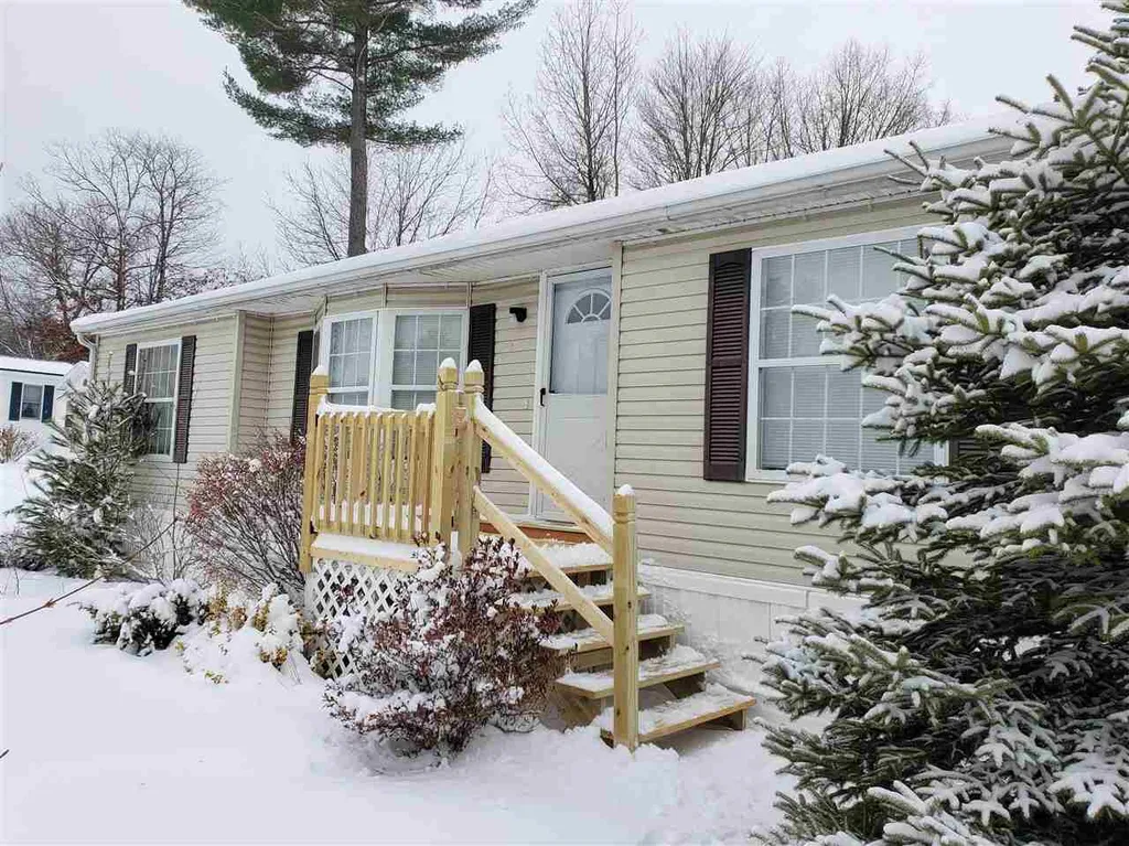 3 Chestnut Circle Loudon NH 03307