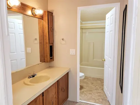 3 Chestnut Circle Loudon NH 03307