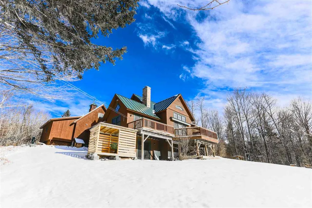 70 Center Fire Road Fayston VT 05660