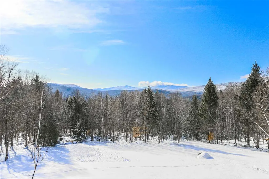 70 Center Fire Road Fayston VT 05660