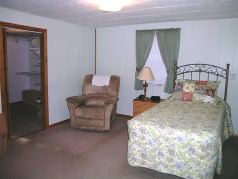 20 Greatstone Drive Nashua NH 03063
