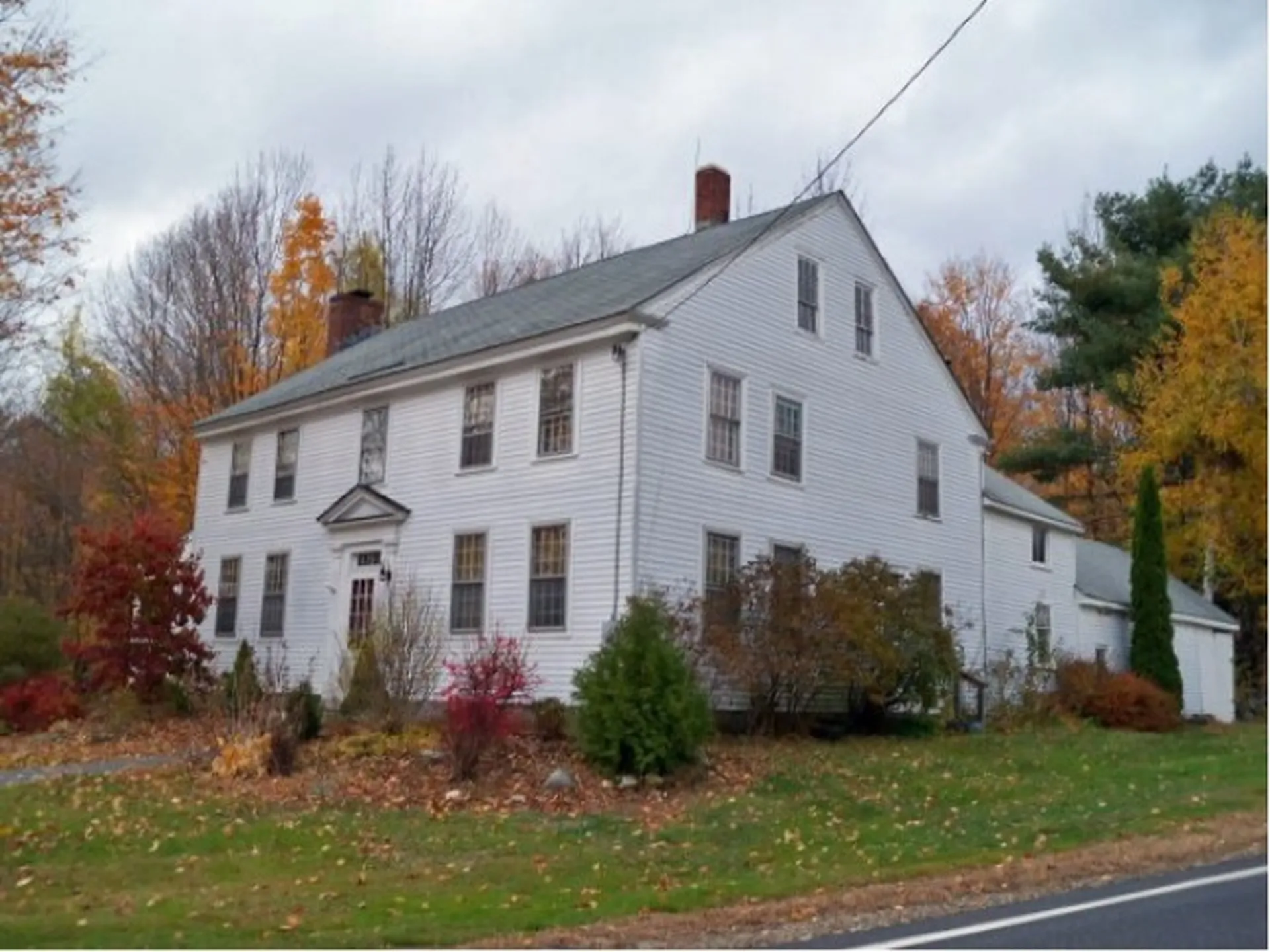 211 Pattee Hill Road Goffstown NH 03045