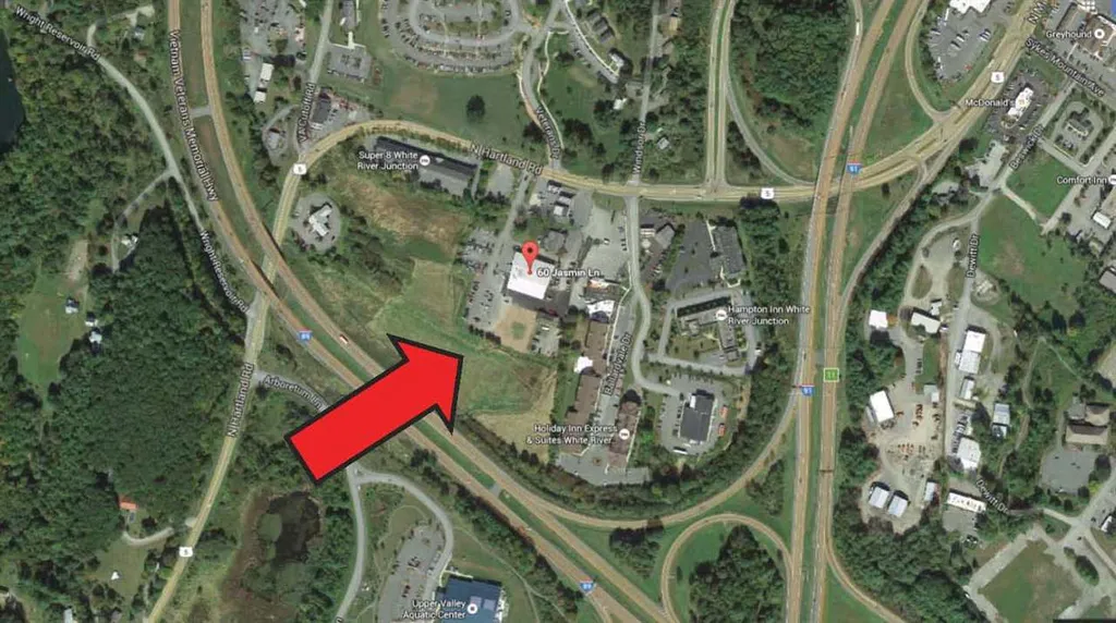 100 Jasmin Lane Hartford VT 05001