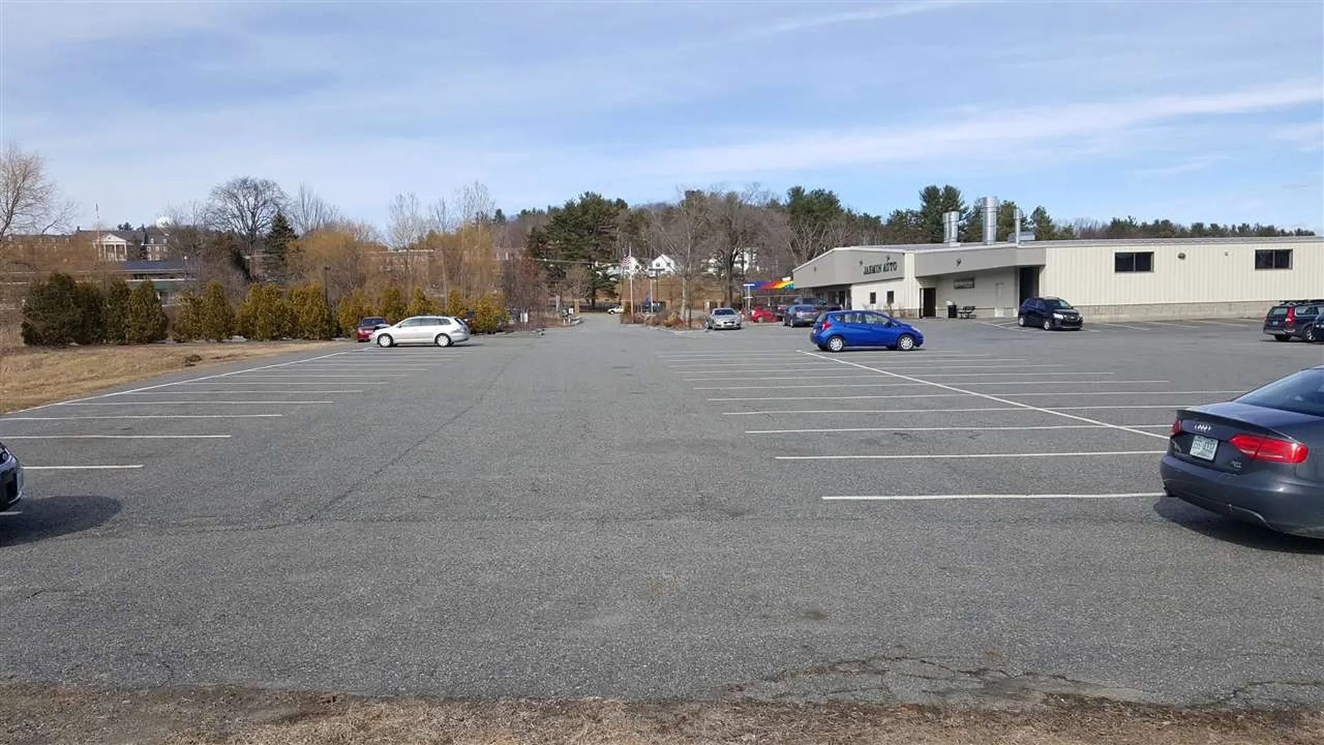 100 Jasmin Lane Hartford VT 05001