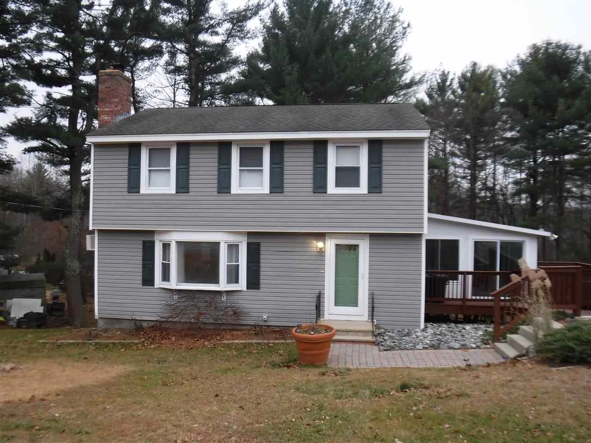 4 Prosperity Drive Derry NH 03038