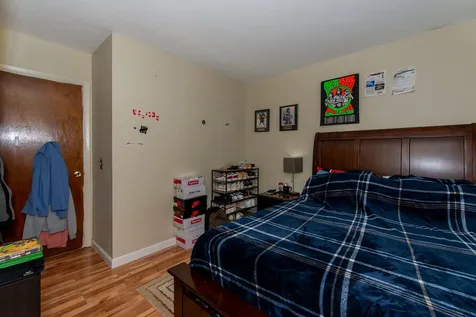 7 Oak Hill Drive Dover NH 03820