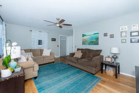 7 Oak Hill Drive Dover NH 03820