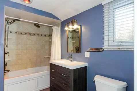 93 West Shore Road Windham NH 03087