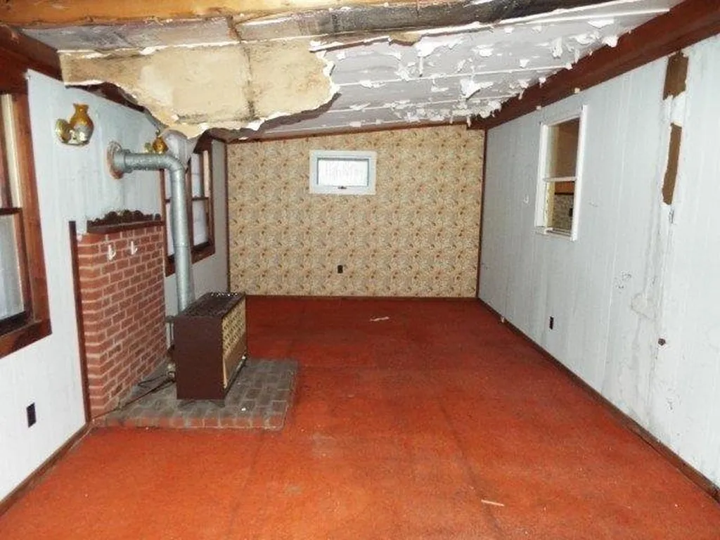 88 Union Street Whitefield NH 03598
