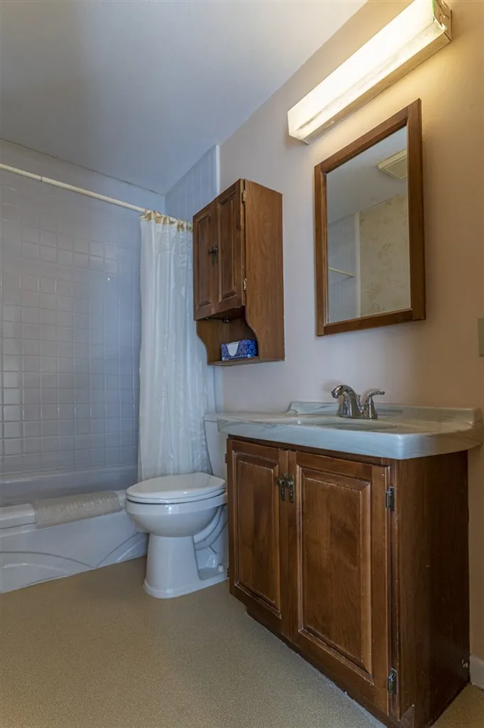 22 Applevale Drive Dover NH 03820