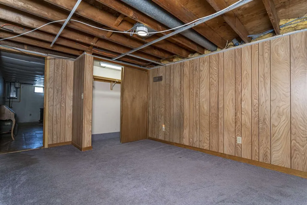 22 Applevale Drive Dover NH 03820