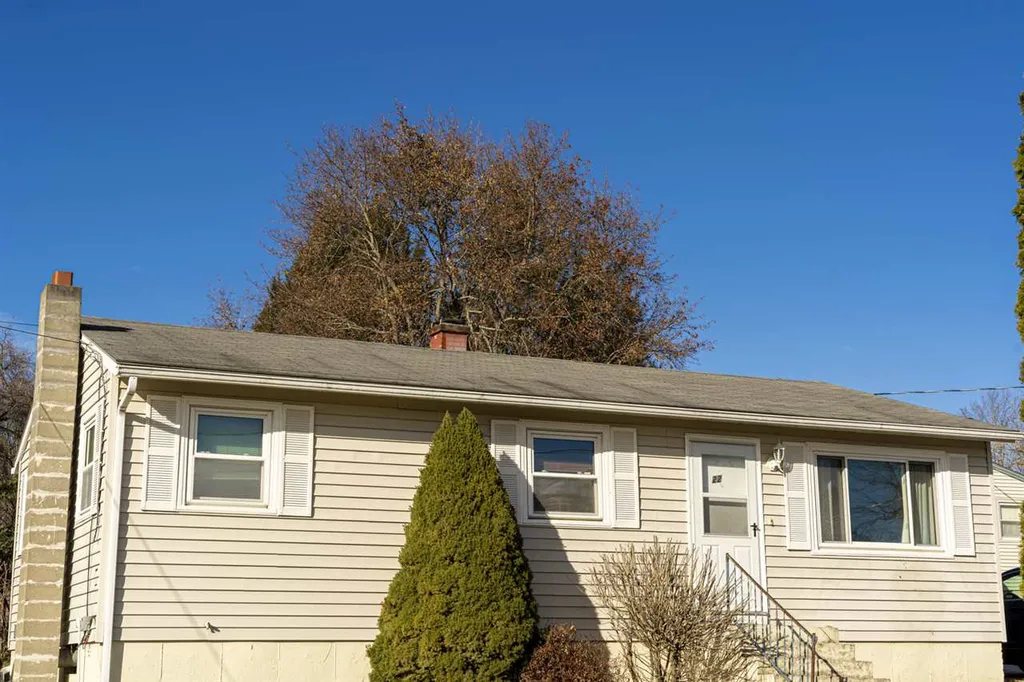 22 Applevale Drive Dover NH 03820