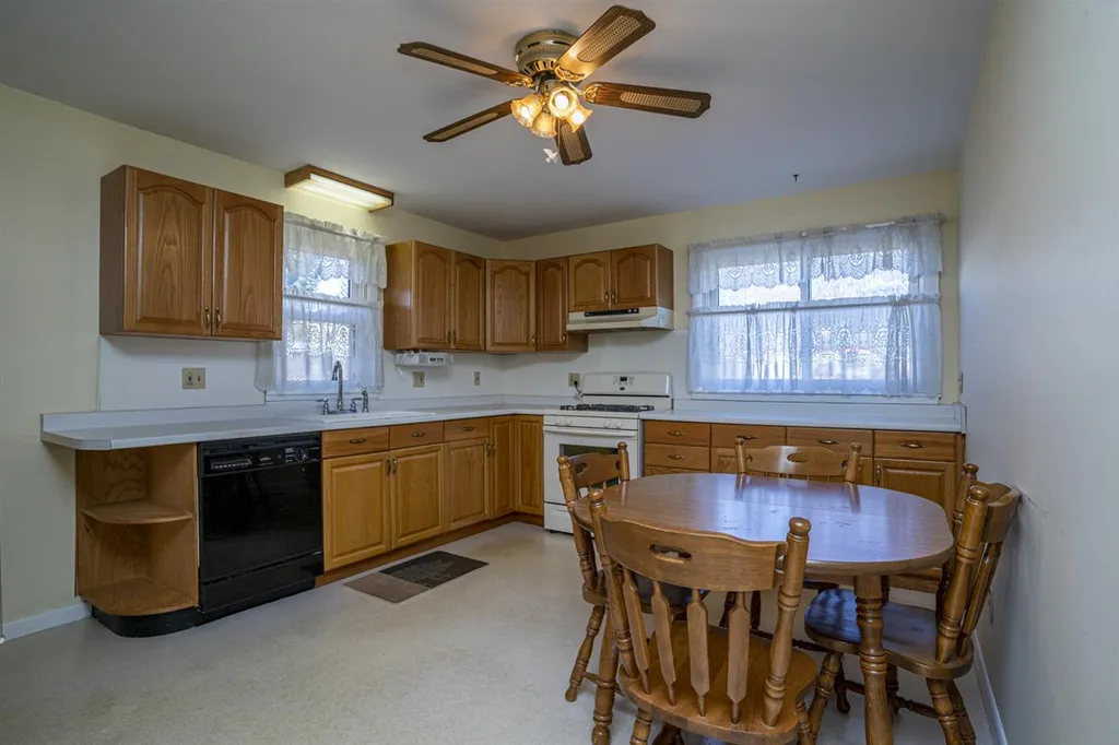 22 Applevale Drive Dover NH 03820