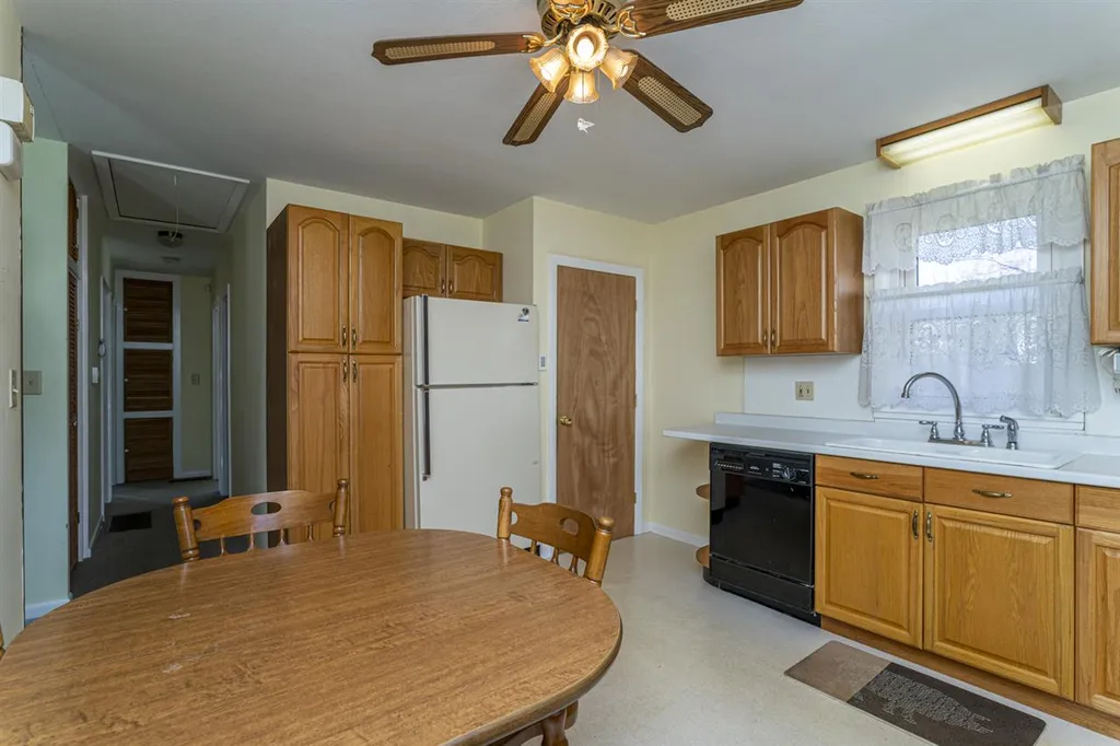22 Applevale Drive Dover NH 03820